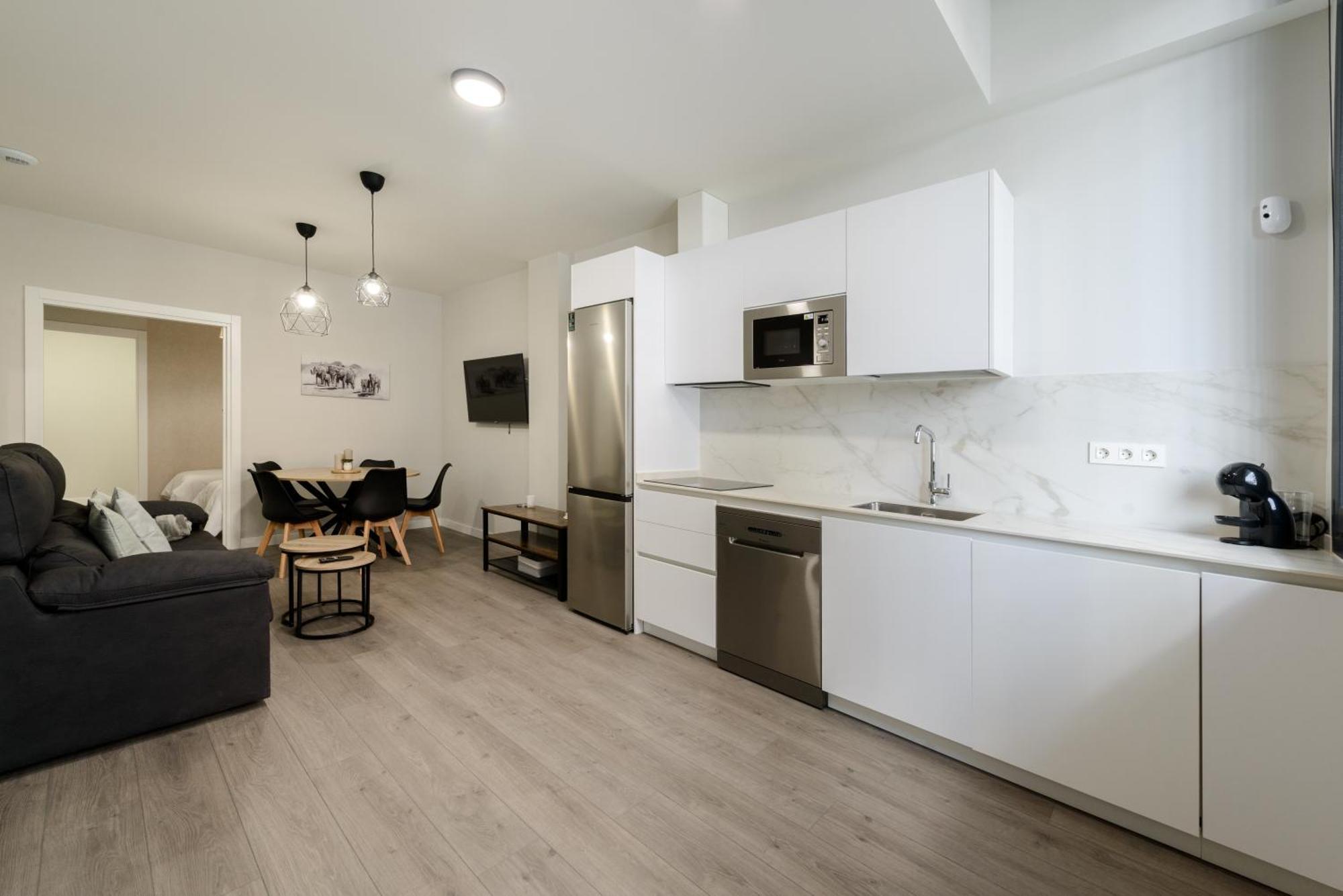 Torrejon Suites Торрехон-де-Ардос Экстерьер фото