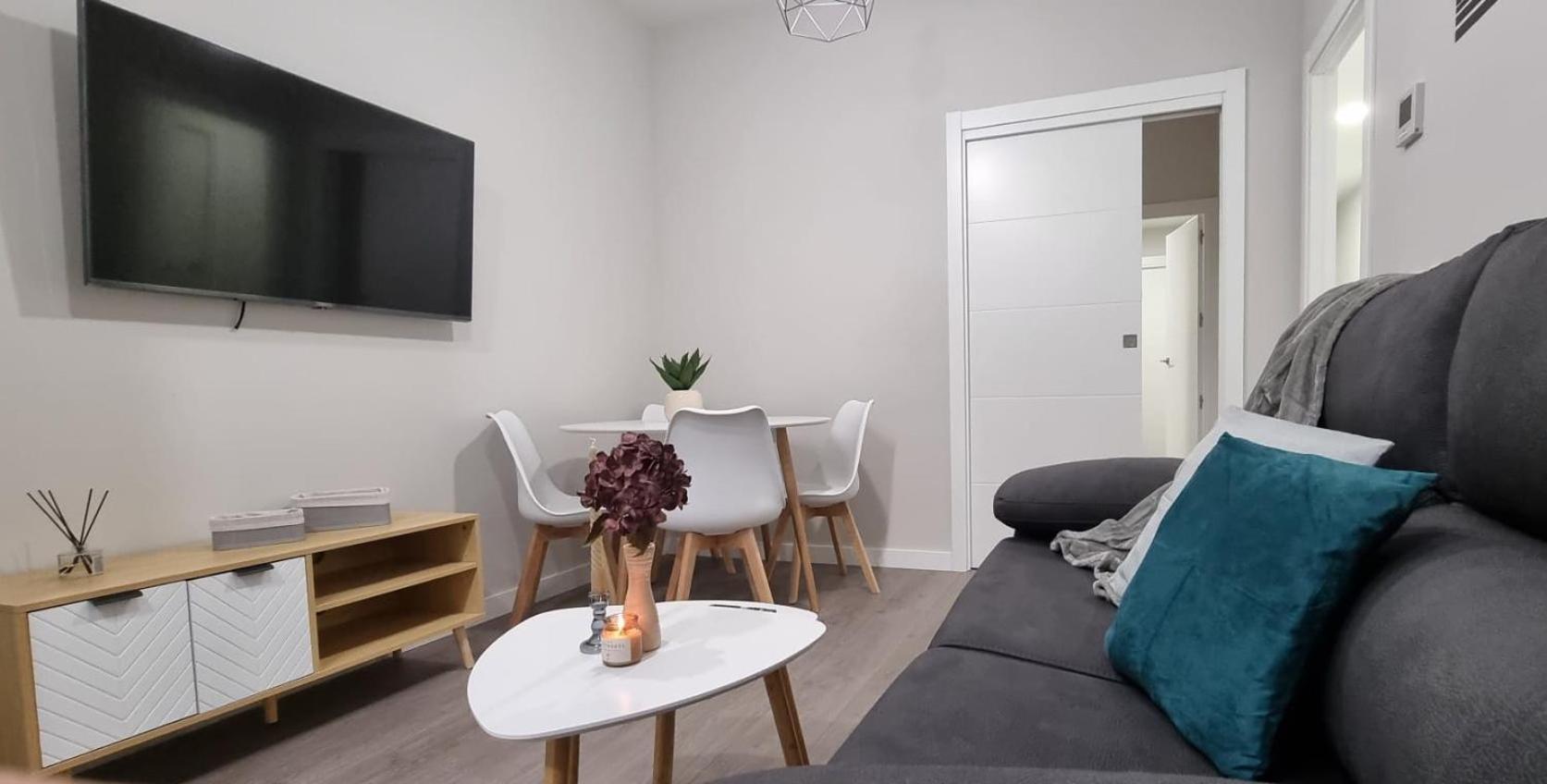 Torrejon Suites Торрехон-де-Ардос Экстерьер фото